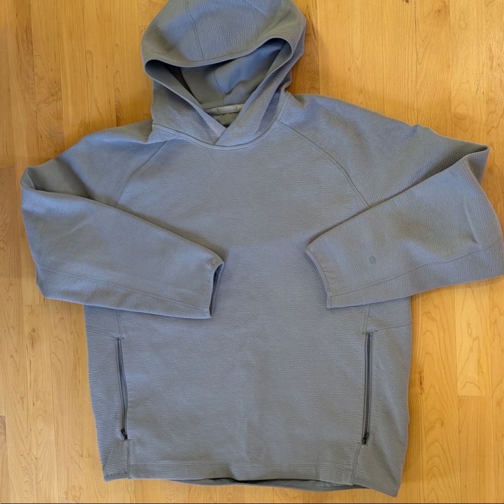 lululemon mens xl Grey Pullover Hoodie with zipper pockets